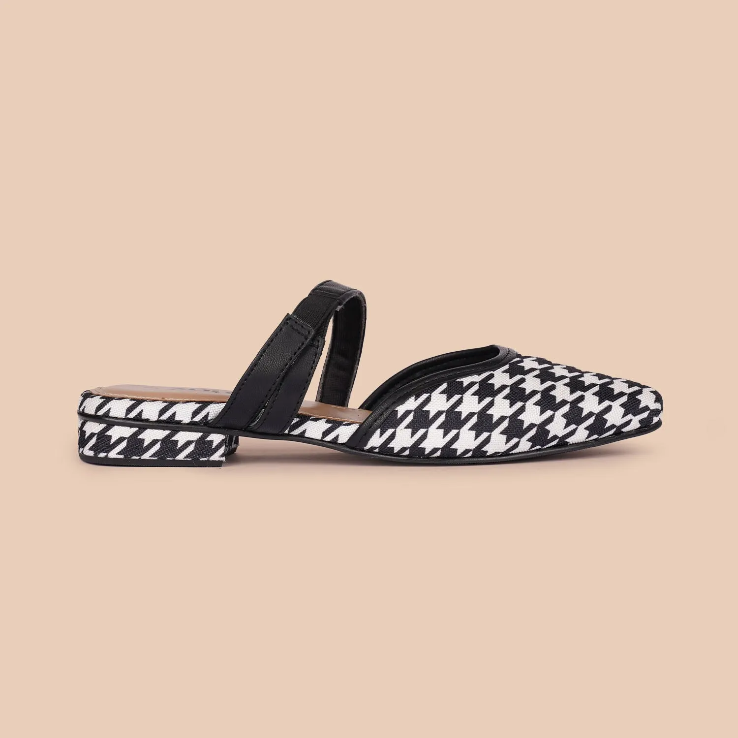 Calcutta Houndstooth Flexifit Mule