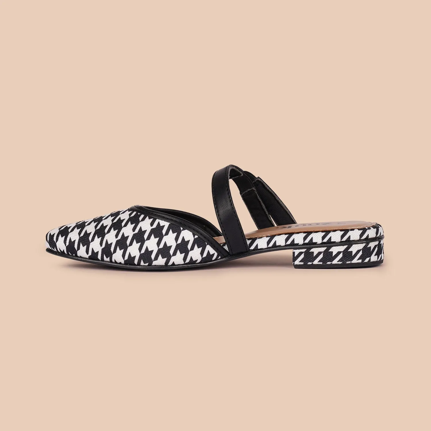Calcutta Houndstooth Flexifit Mule