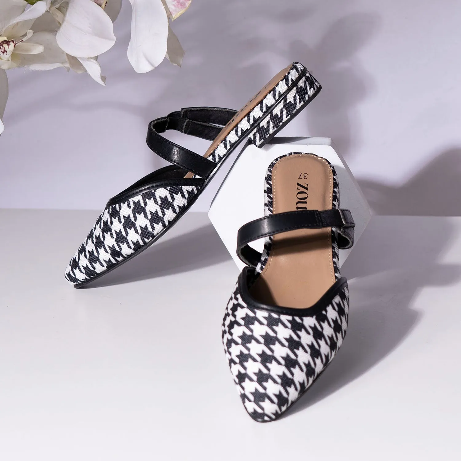 Calcutta Houndstooth Flexifit Mule