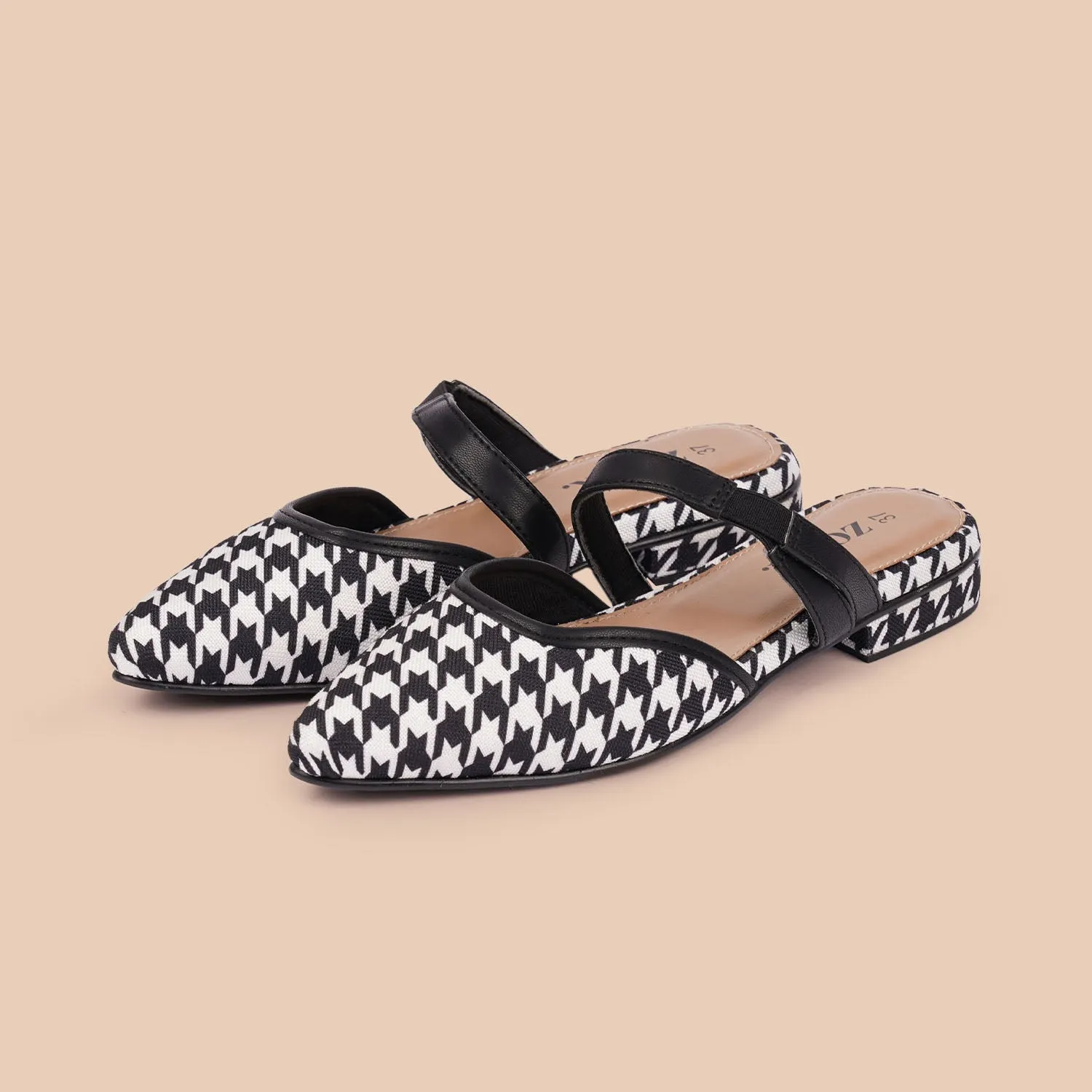 Calcutta Houndstooth Flexifit Mule