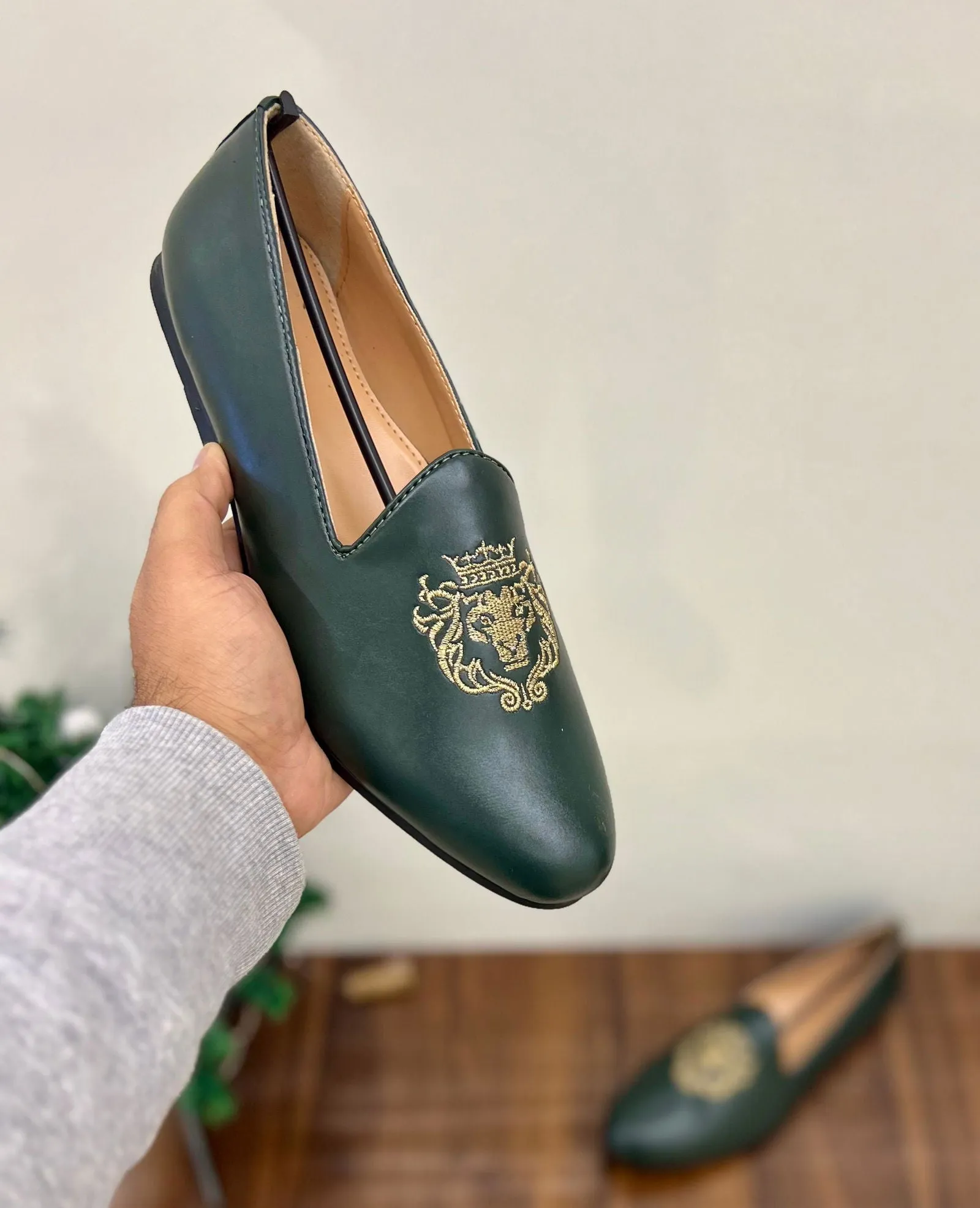 Fashion Slip on Jutties Loafer For Wedding and Party