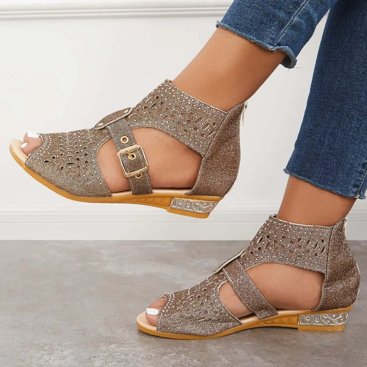 Sohiwoo Casual Block Heel Sanadals Hollow Cutout Back Zipper Sandals