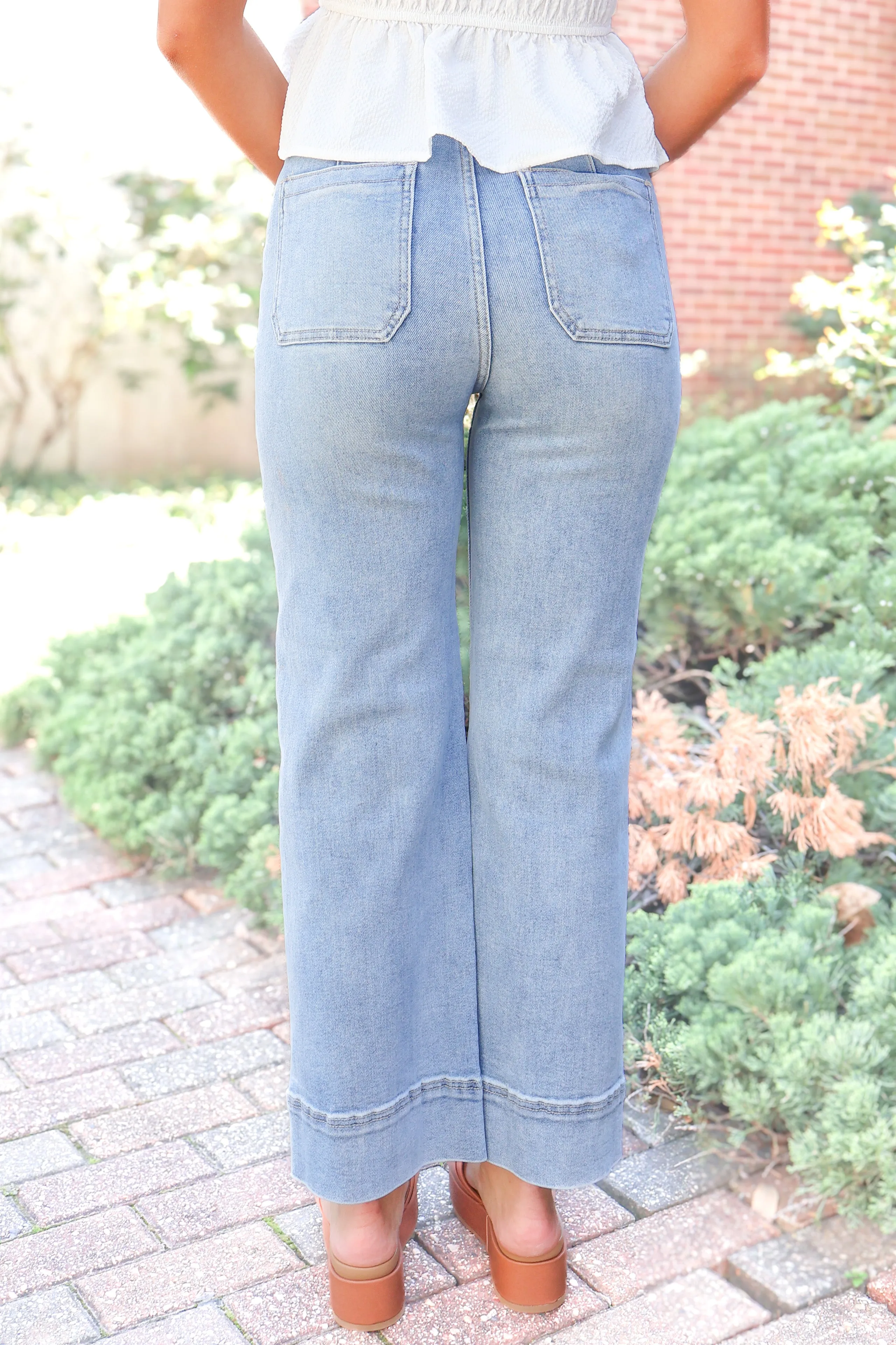 Street Smart Cropped Wide Leg Jeans