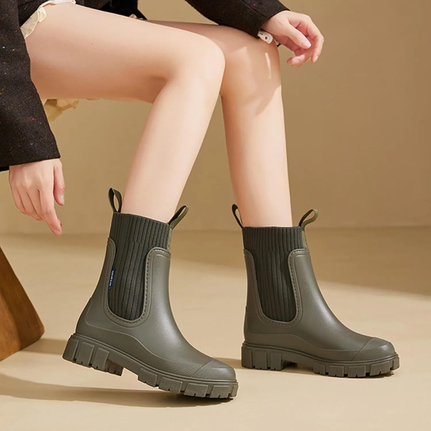 Women's Solid Color Waterproof Rain Boots, Waterproof Non-Slip Thick Sole Boots, Lightweight Stylish Ankle Shoes